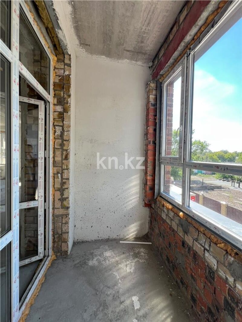Продажа 2-комнатной квартиры, 61 м² - Продажа двухкомнатных квартир в кирпичном доме в Караганде фото 16 из 17