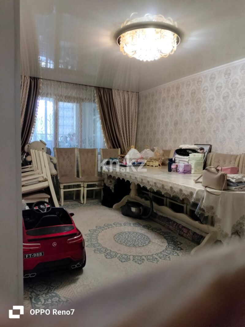 Продажа 4-комнатной квартиры, 70 м² - Продажа четырехкомнатных квартир в кирпичном доме в Казахстане - страница 4 фото 1 из 12