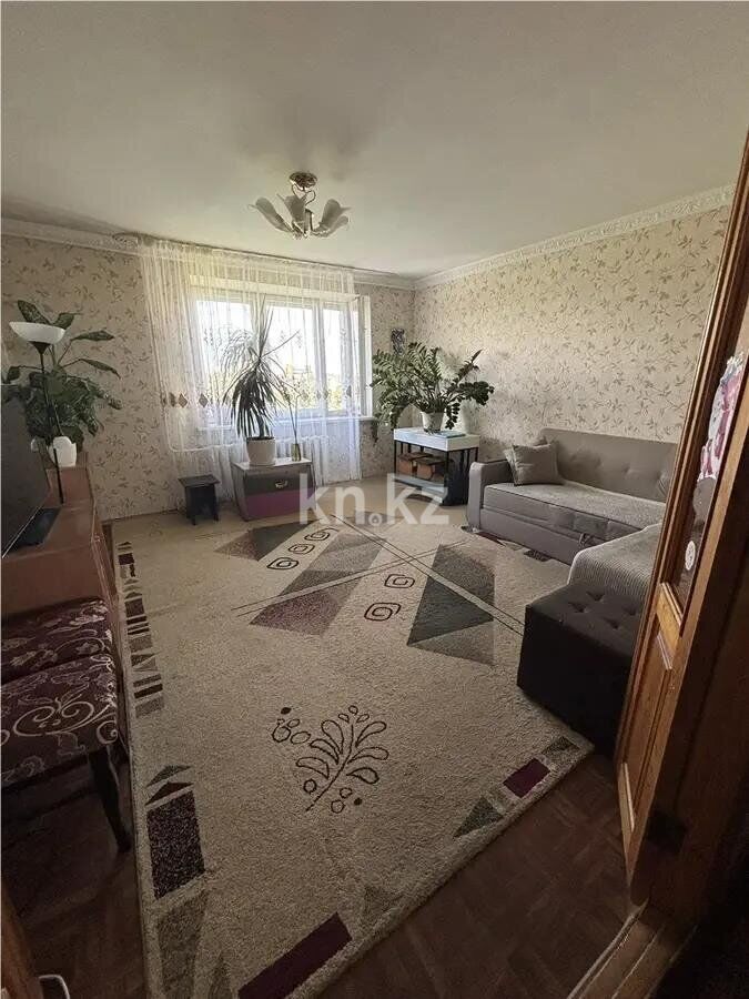 Продажа 4-комнатной квартиры, 90 м² - Продажа квартир в кирпичном доме в Астане фото 1 из 8