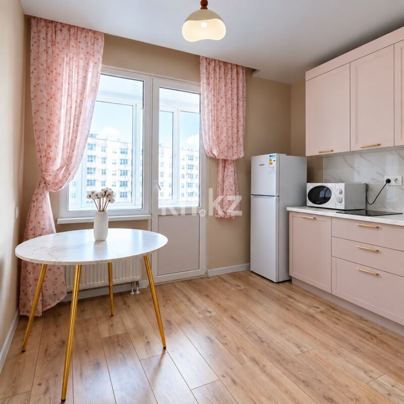 Аренда 1-комнатной квартиры, 35 м² - Аренда однокомнатных квартир помесячно в Астане фото 1 из 6