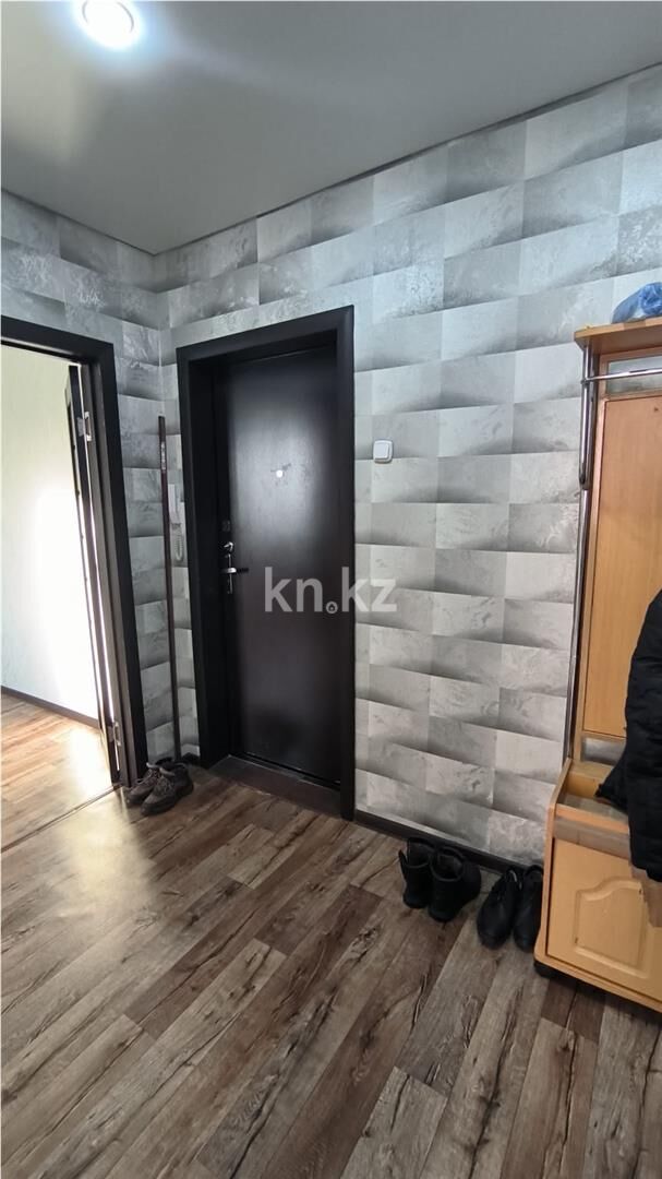 Продажа 2-комнатной квартиры, 50 м² - Продажа двухкомнатных квартир на Юго-Востоке Караганды - страница 25 фото 14 из 17