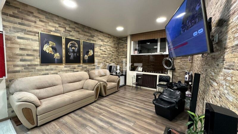 Продажа 5-комнатной квартиры, 160 м² - Продажа пятикомнатных и более квартир в кирпичном доме в Казахстане фото 13 из 18