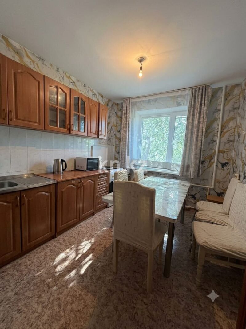 Продажа 3-комнатной квартиры, 65 м² - Продажа трехкомнатных квартир в Караганде фото 4 из 24