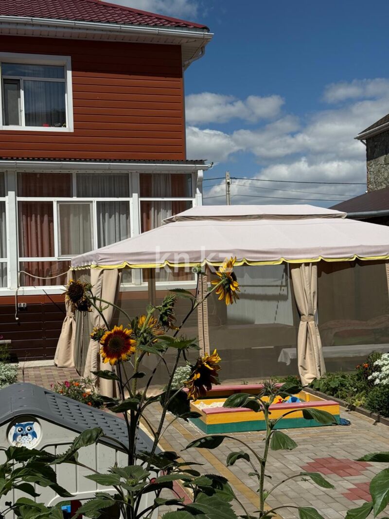 Продажа 7-комнатного дома, 370 м² - Продажа домов, коттеджей в Караганде фото 22 из 32
