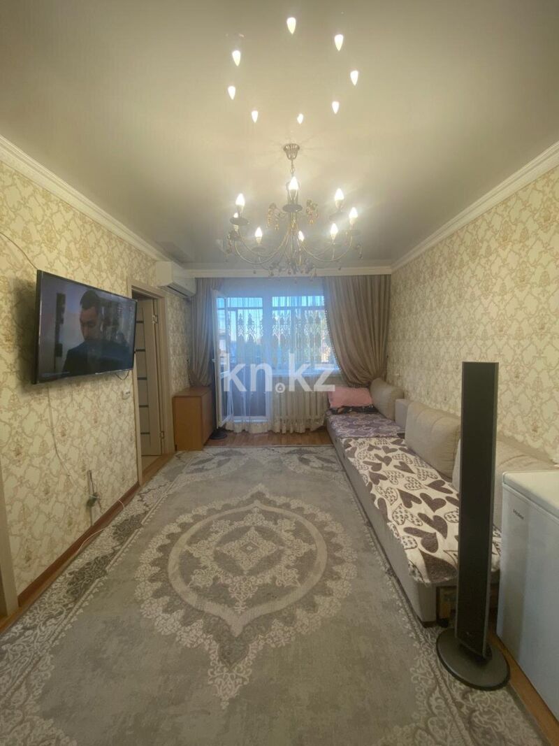 Продажа 3-комнатной квартиры, 49 м² - Продажа трехкомнатных квартир в Караганде фото 1 из 15