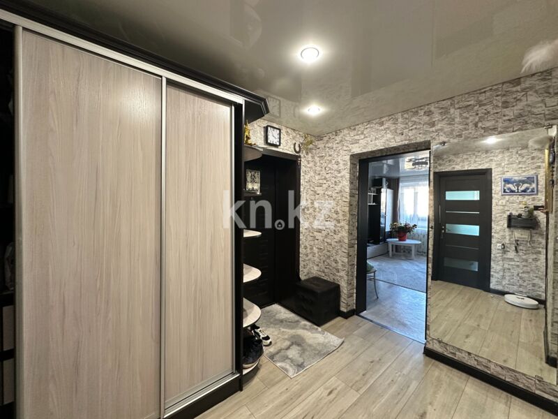 Продажа 4-комнатной квартиры, 86.9 м² - Продажа квартир в районе Город в Караганде фото 23 из 38