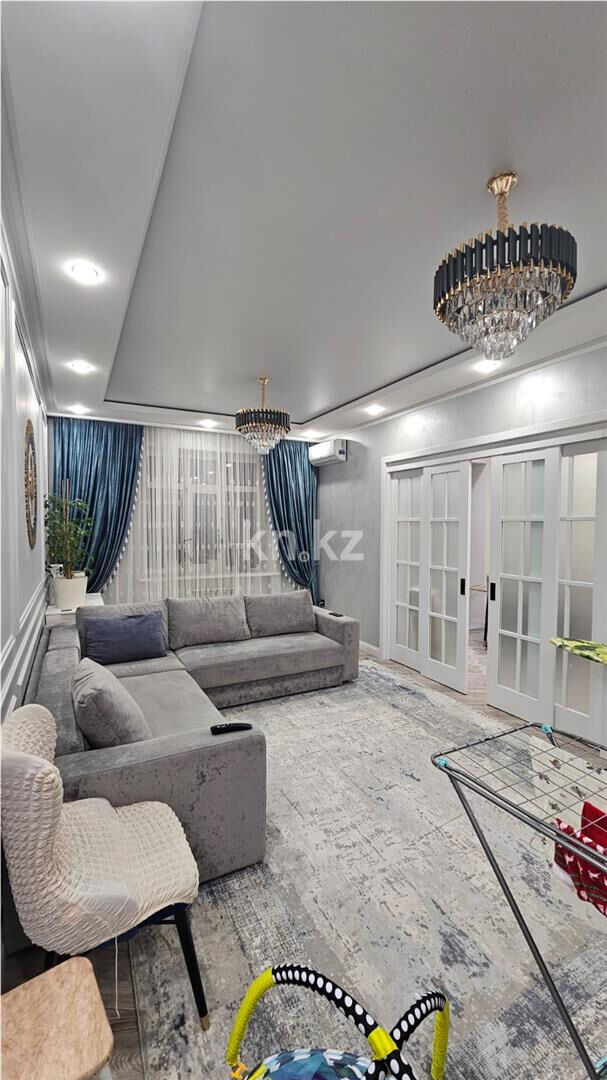 Продажа 4-комнатной квартиры, 100 м² - Продажа четырехкомнатных квартир в кирпичном доме в Караганде - страница 8 фото 1 из 11
