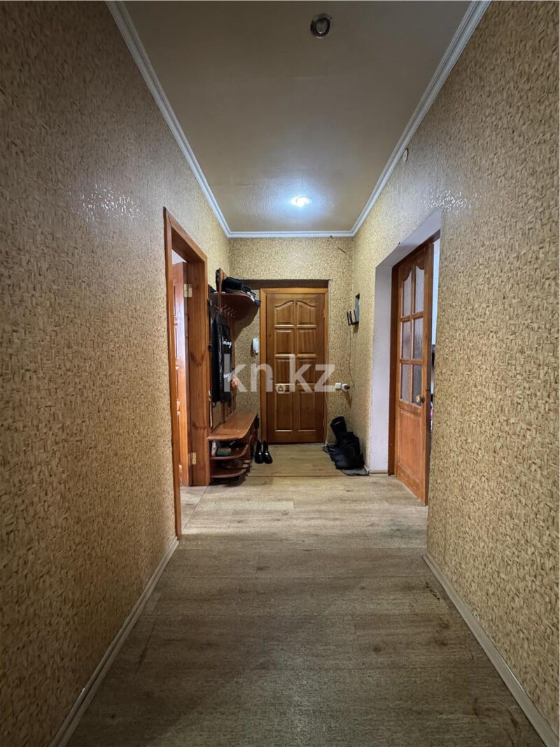 Продажа 3-комнатной квартиры, 69 м² - Продажа квартир в Михайловке Караганды - страница 6 фото 13 из 14