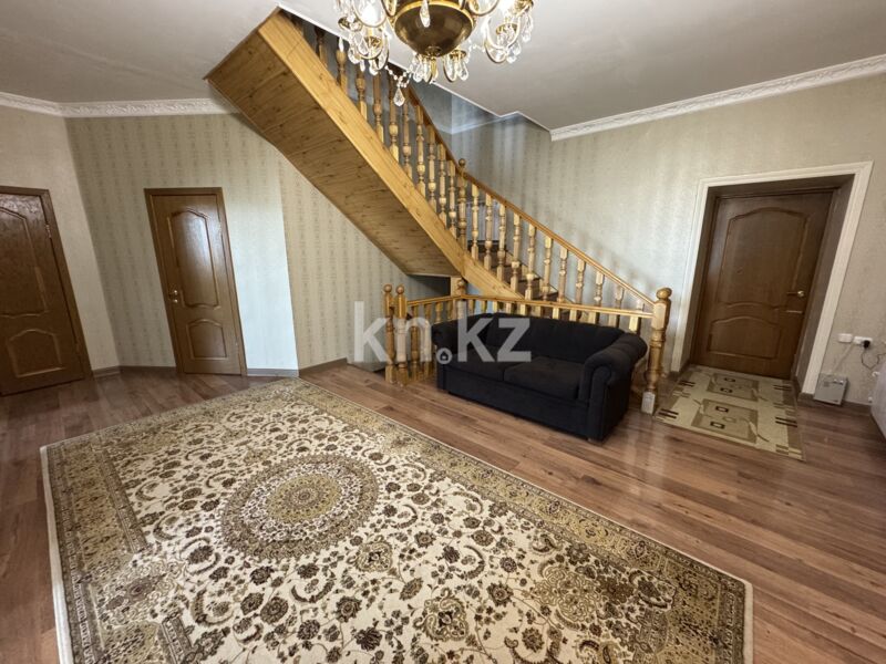 Продажа 6-комнатного дома, 338 м² - Продажа домов, коттеджей в Караганде - страница 7 фото 14 из 31