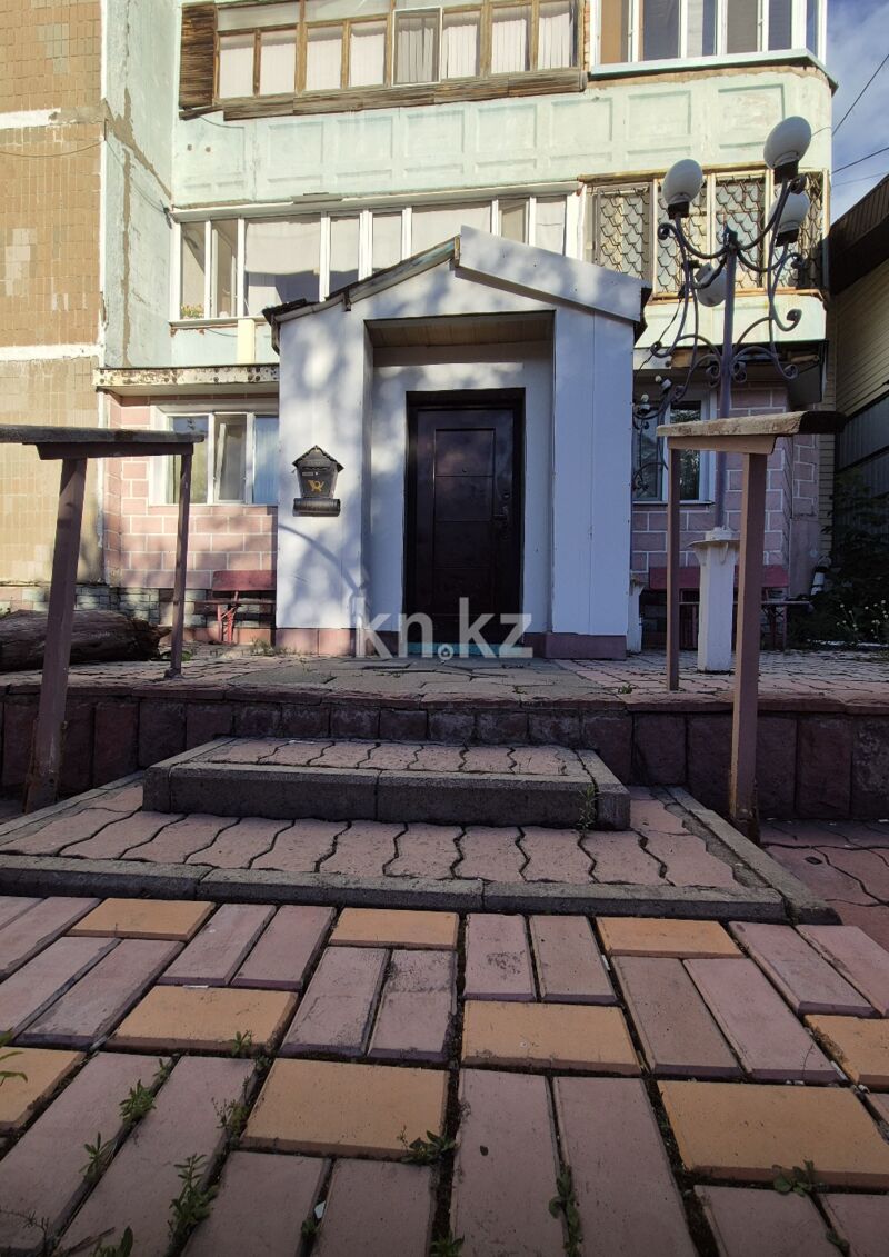 Продажа 3-комнатной квартиры, 83 м² - Продажа трехкомнатных квартир на Юго-Востоке Караганды - страница 10 фото 7 из 8