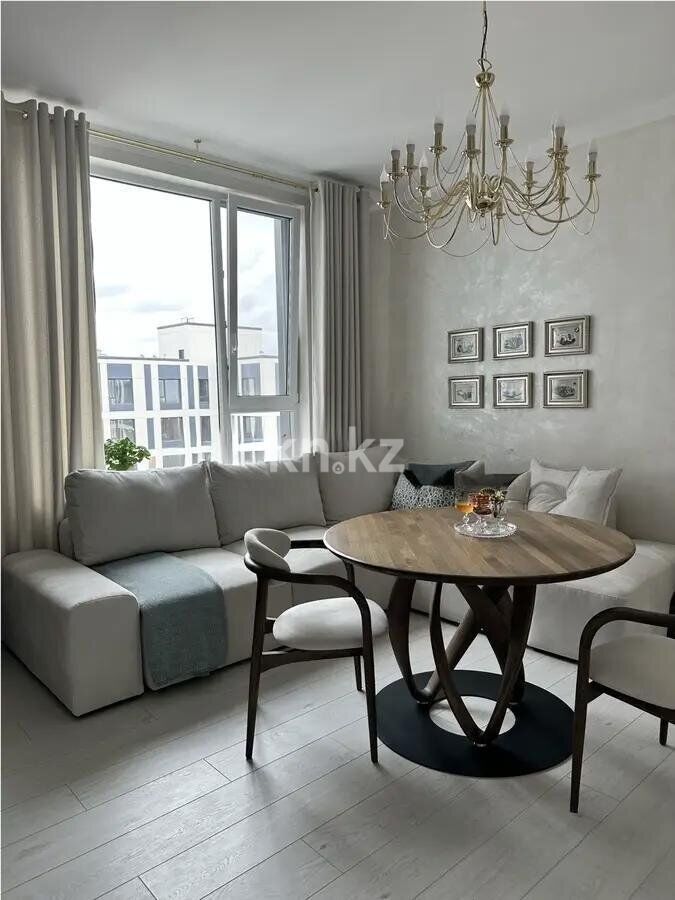 Продажа 2-комнатной квартиры, 52 м² - Продажа квартир в монолитно-каркасном доме в Казахстане - страница 18 фото 1 из 3