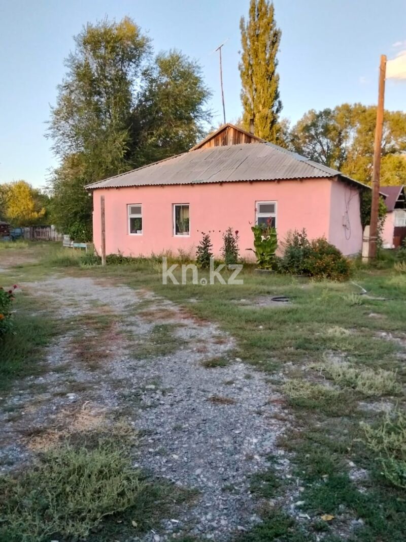 Продажа 3-комнатного дома, 53.6 м² - Продажа недвижимости в Усть-Каменогорске - страница 2 фото 2 из 19