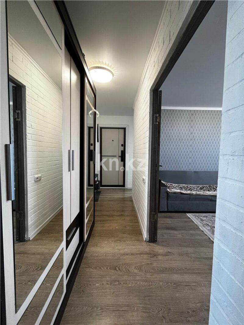 Продажа 3-комнатной квартиры, 64 м² - Продажа трехкомнатных квартир в Майкудуке Караганды - страница 10 фото 12 из 14