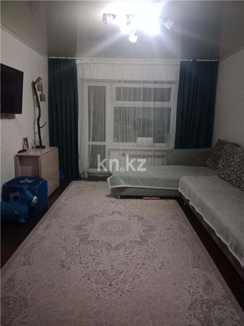 Продажа 3-комнатной квартиры, 63 м² - Продажа трехкомнатных квартир на Юго-Востоке Караганды - страница 23 фото 1 из 9