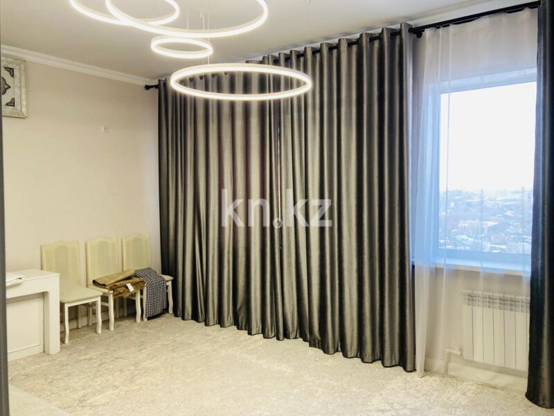 Продажа 4-комнатной квартиры, 110 м² - Продажа квартир на Юго-Востоке Караганды - страница 3 фото 1 из 24