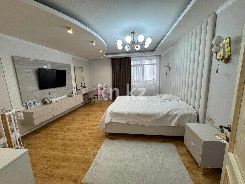 Продажа 6-комнатного дома, 386 м² - Продажа земельных участков в Темиртау фото 2 из 22
