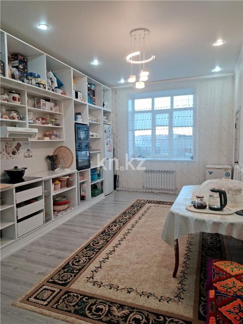 Продажа 3-комнатной квартиры, 91 м² - Продажа трехкомнатных квартир на Юго-Востоке Караганды фото 10 из 16