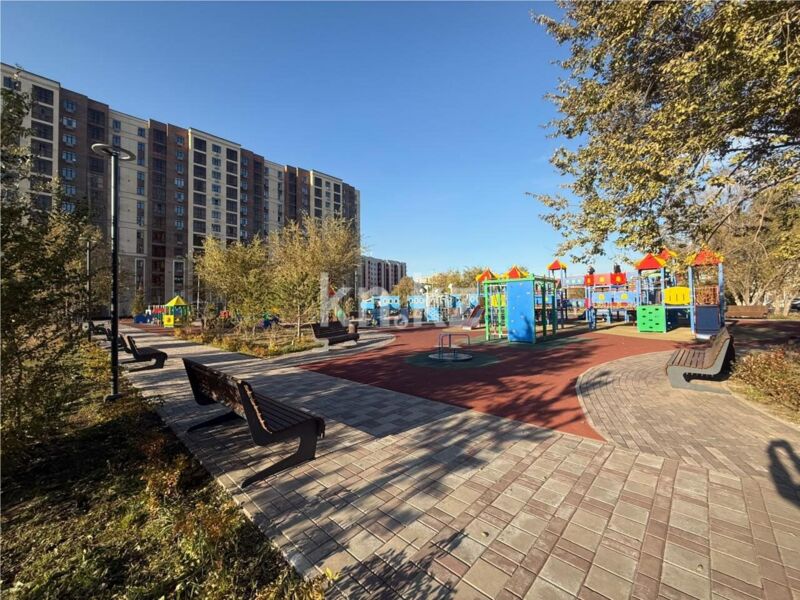 Продажа 3-комнатной квартиры, 90 м² - Продажа трехкомнатных квартир в кирпичном доме в Караганде - страница 3 фото 16 из 18