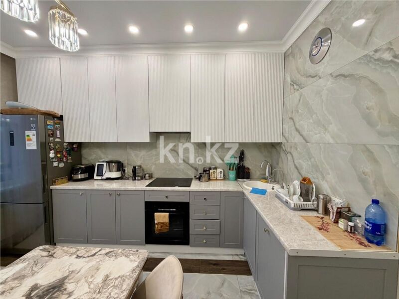 Продажа 3-комнатной квартиры, 100 м² - Продажа квартир на Юго-Востоке Караганды - страница 2 фото 7 из 35