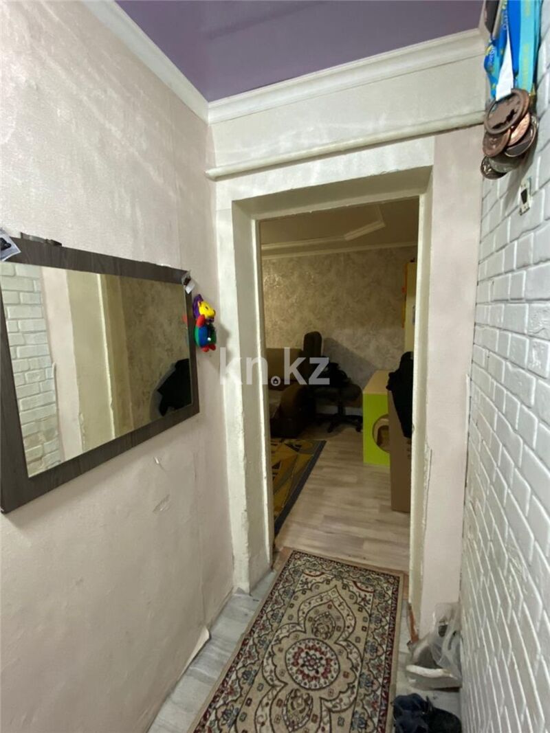 Продажа 2-комнатной квартиры, 44 м² - Продажа двухкомнатных квартир в Майкудуке Караганды - страница 8 фото 10 из 12