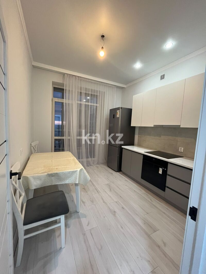 Аренда 1-комнатной квартиры, 38 м² - Аренда квартир помесячно в р-не Нура Астаны фото 1 из 9