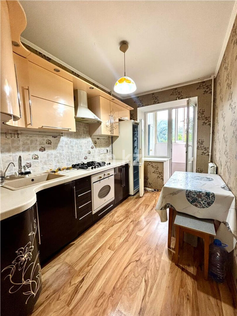 Продажа 3-комнатной квартиры, 62 м² - Продажа квартир в районе Михайловка в Караганде фото 8 из 15