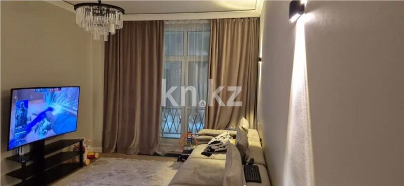 Продажа 3-комнатной квартиры, 98 м² - Продажа трехкомнатных квартир в блочном доме в Казахстане - страница 24 фото 1 из 5
