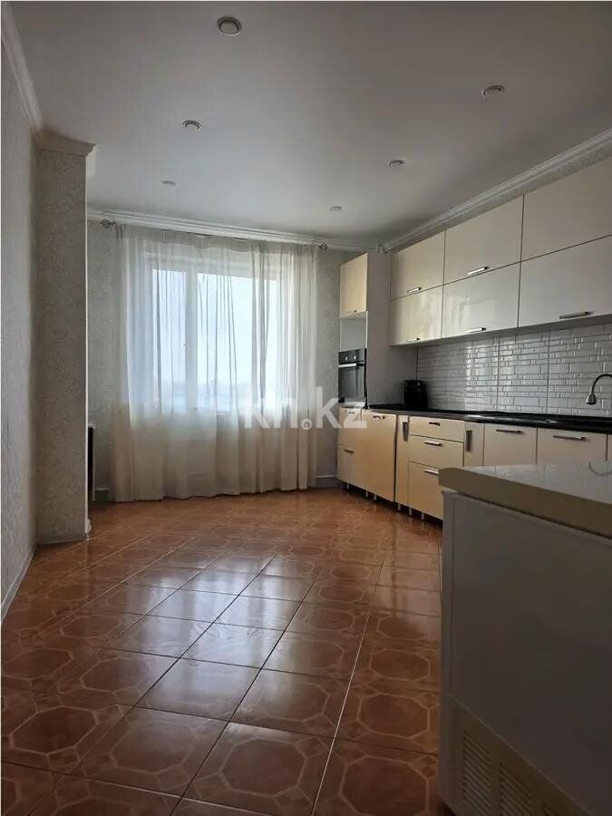 Продажа 3-комнатной квартиры, 93 м² - Продажа квартир от собственников в Караганде - страница 3 фото 4 из 5