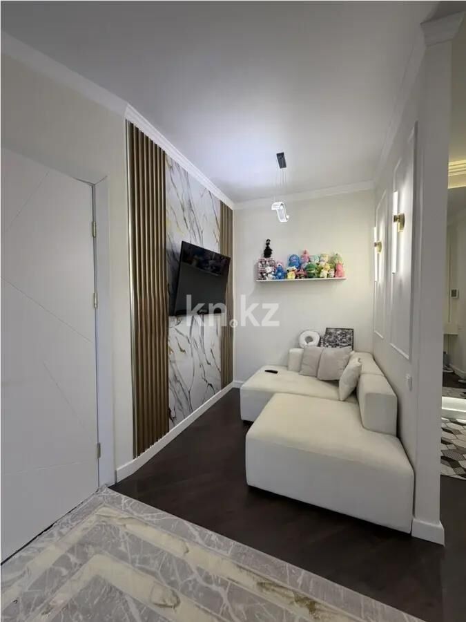 Продажа 1-комнатной квартиры, 41 м² - Продажа однокомнатных квартир в р-не Есиль Астаны - страница 15 фото 1 из 4