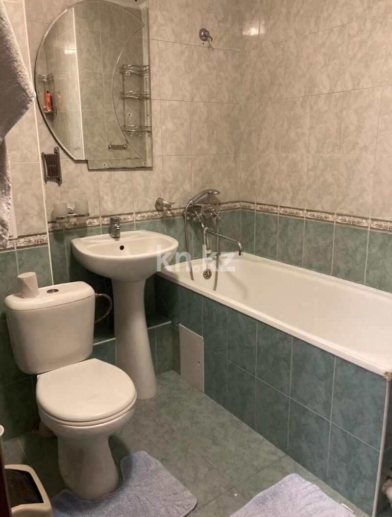 Продажа 3-комнатной квартиры, 58 м² - Продажа квартир в панельном доме в Алматы фото 2 из 12