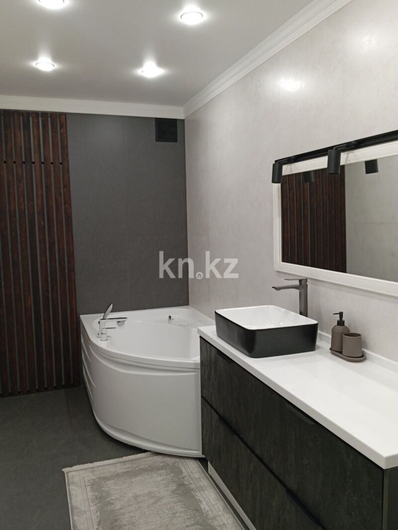 Аренда 3-комнатного дома, 180 м² - Аренда недвижимости в Алматы фото 15 из 17