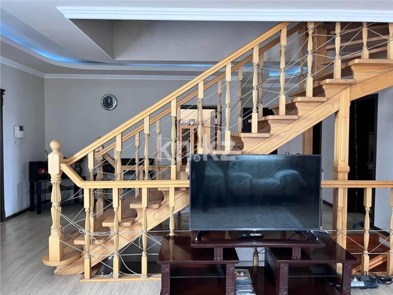 Продажа 8-комнатного дома, 357.5 м² - Продажа домов, коттеджей в Караганде - страница 5 фото 19 из 62