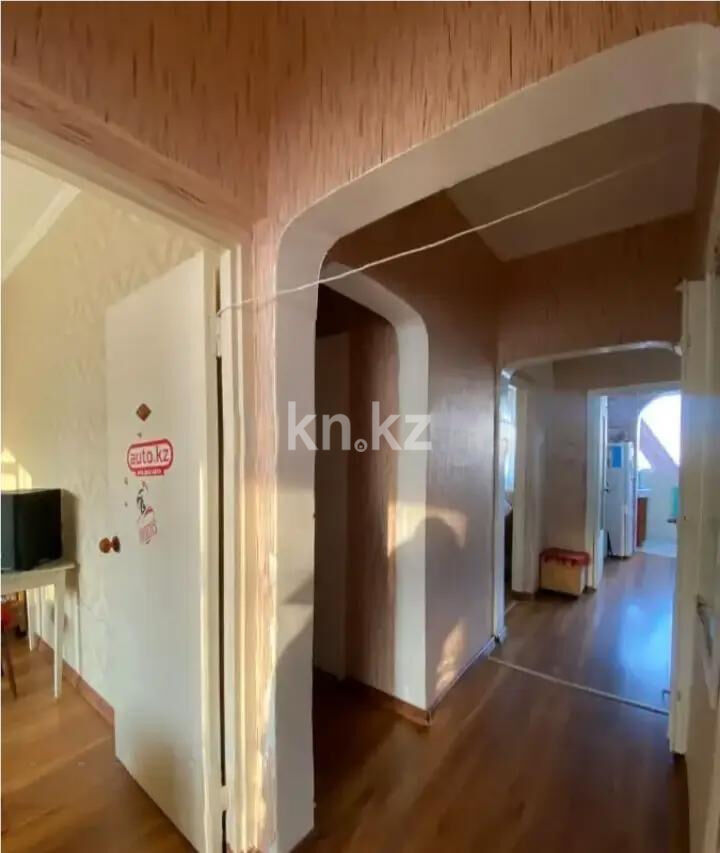 Продажа 4-комнатной квартиры, 95.2 м² - Продажа квартир в панельном доме в Алматы - страница 2 фото 9 из 10