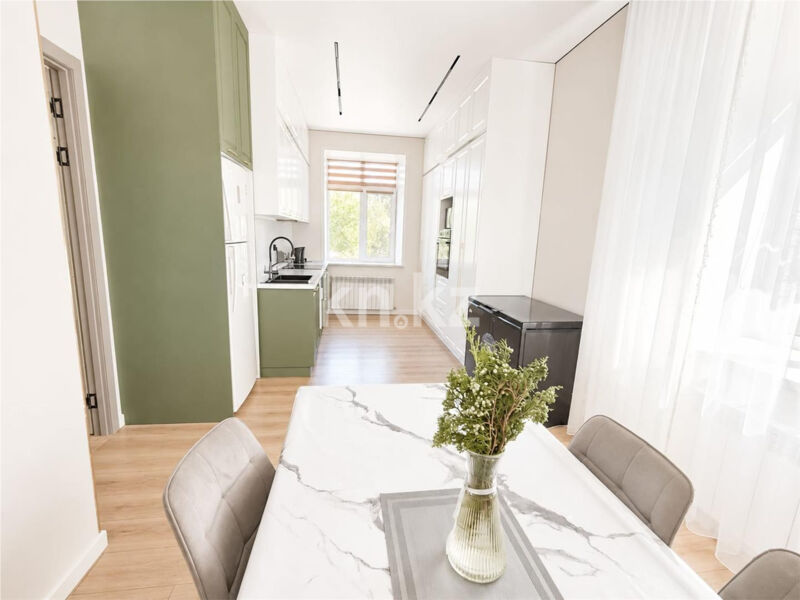 Продажа 4-комнатной квартиры, 118 м² - Продажа четырехкомнатных квартир в кирпичном доме в Караганде - страница 5 фото 10 из 24