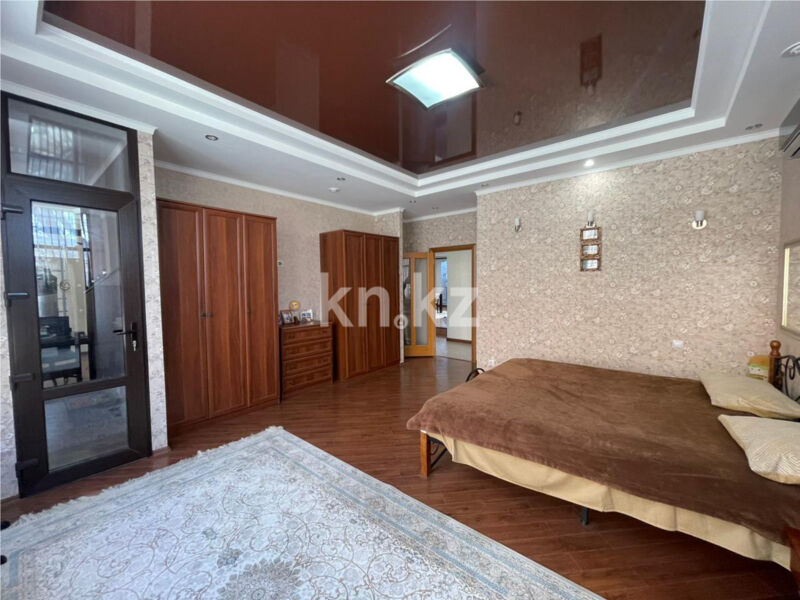 Продажа 4-комнатной квартиры, 178 м² - Продажа четырехкомнатных квартир в панельном доме в Караганде - страница 7 фото 7 из 20