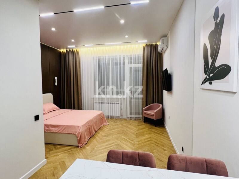 Аренда 1-комнатной квартиры посуточно, 39 м² - Аренда квартир посуточно в Алмалинском р-не Алматы - страница 2 фото 8 из 21