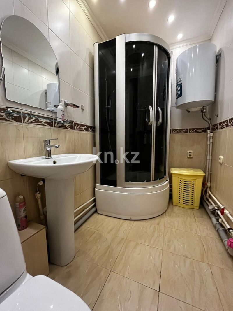 Продажа 3-комнатной квартиры, 63 м² - Продажа трехкомнатных квартир в Майкудуке Караганды - страница 10 фото 7 из 15