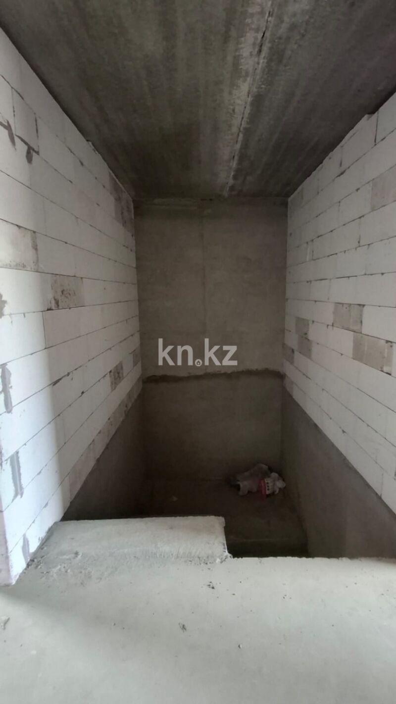 Продажа 4-комнатной квартиры, 160 м² - Продажа четырехкомнатных квартир в Уральске фото 9 из 20