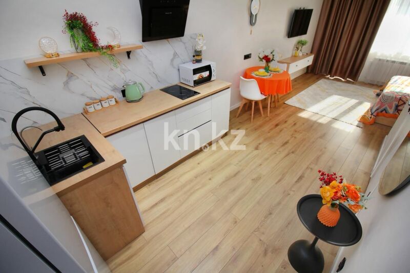 Аренда 1-комнатной квартиры посуточно, 35 м² - Аренда квартир посуточно в Алмалинском р-не Алматы - страница 2 фото 9 из 10