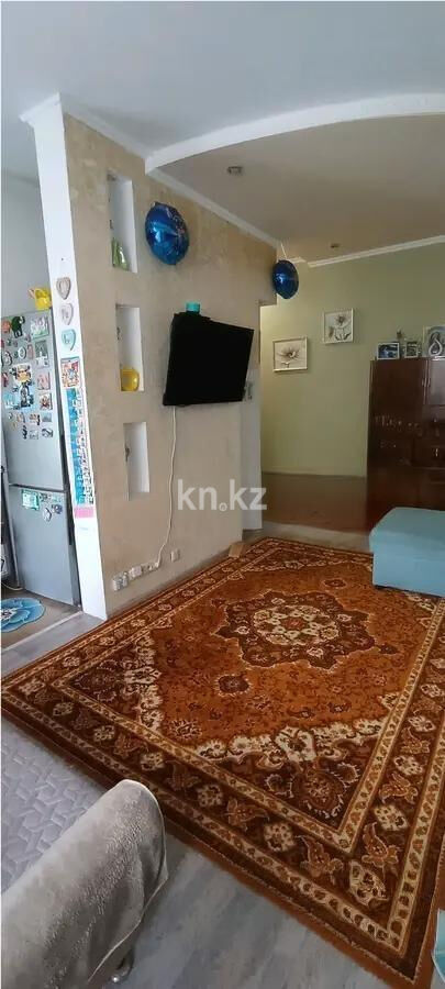 Продажа 2-комнатной квартиры, 42 м² - Продажа квартир в блочном доме в Караганде - страница 2 фото 1 из 4