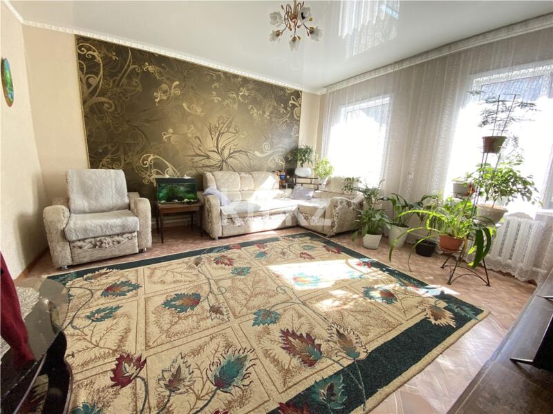 Продажа 4-комнатного дома, 76 м² - Продажа домов, коттеджей в районе ЖБИ Караганды фото 1 из 15