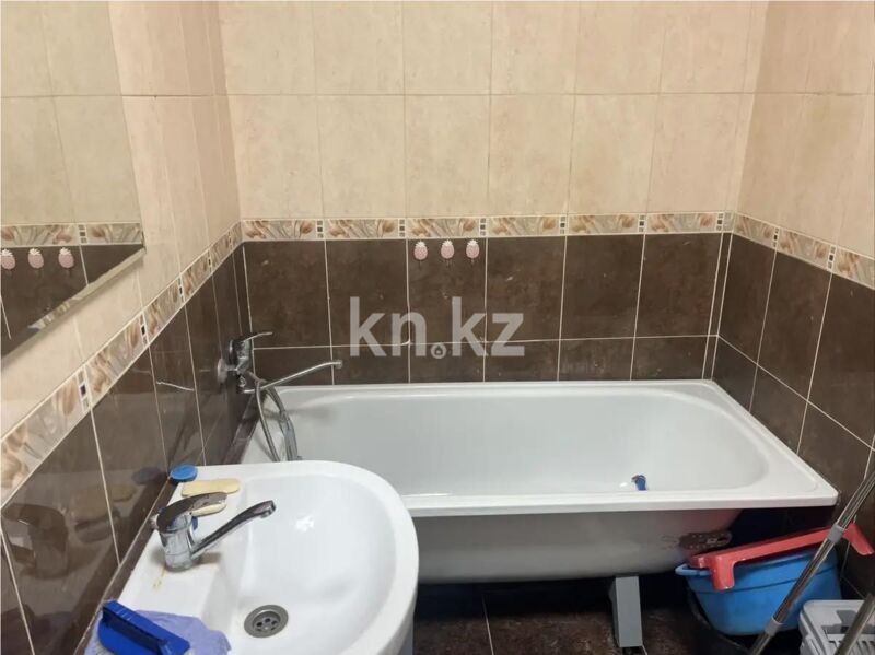 Продажа 2-комнатной квартиры, 42 м² - Продажа двухкомнатных квартир в Бостандыкском р-не Алматы - страница 37 фото 3 из 4
