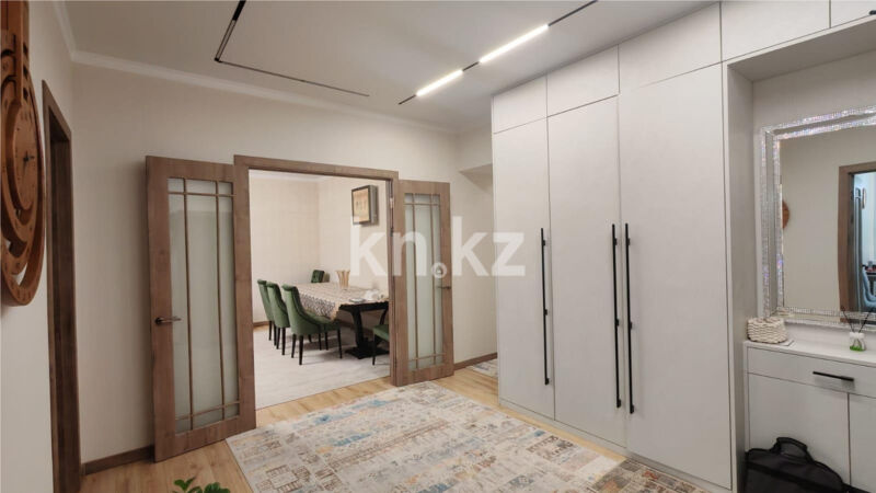 Продажа 4-комнатной квартиры, 123 м² - Продажа четырехкомнатных квартир в кирпичном доме в Караганде - страница 8 фото 18 из 31
