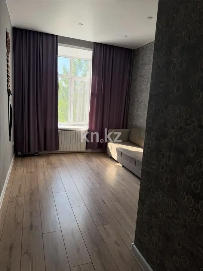Продажа 4-комнатной квартиры, 119 м² - Продажа четырехкомнатных квартир в кирпичном доме в Караганде - страница 4 фото 4 из 9