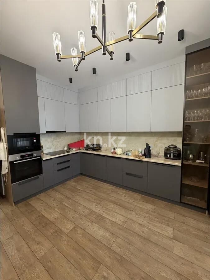 Продажа 4-комнатной квартиры, 138 м² - Продажа четырехкомнатных квартир в кирпичном доме в Казахстане - страница 2 фото 4 из 6