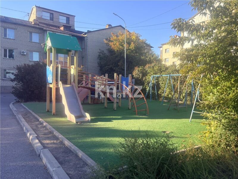 Продажа 4-комнатной квартиры, 97 м² - Продажа четырехкомнатных квартир в кирпичном доме в Караганде фото 26 из 28