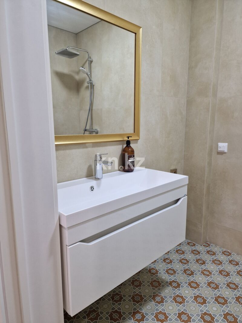 Продажа 3-комнатной квартиры, 73.7 м² - Продажа трехкомнатных квартир в монолитном доме в Казахстане - страница 10 фото 14 из 24