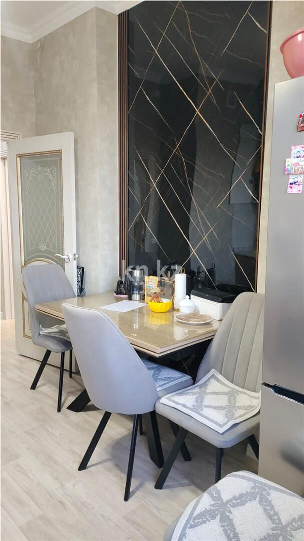 Продажа 3-комнатной квартиры, 68 м² - Продажа квартир в монолитно-каркасном доме в Караганде - страница 8 фото 12 из 23