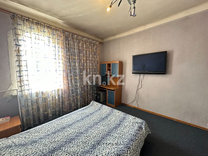 Продажа 4-комнатной квартиры, 73 м² - Продажа четырехкомнатных квартир в кирпичном доме в Караганде - страница 4 фото 17 из 35