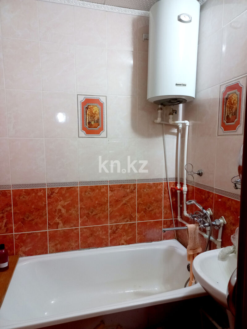 Продажа 2-комнатной квартиры, 56 м² - Продажа двухкомнатных квартир в панельном доме в Караганде - страница 3 фото 4 из 6